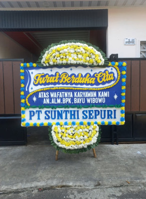 Papan Bunga Duka di Srihardono